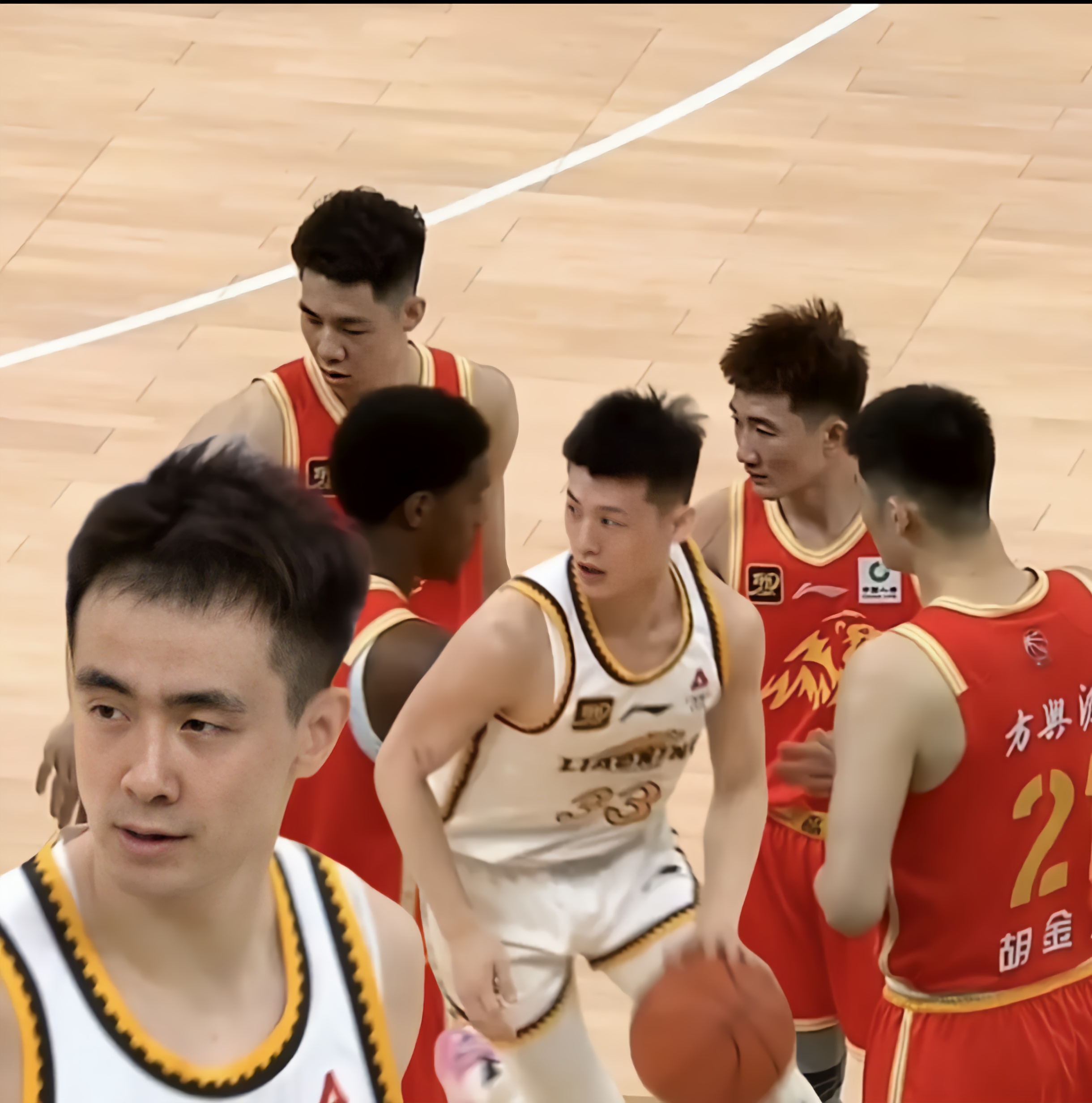 爱游戏官网清晨突围战来临,广厦男篮围绕NBA常规赛伤情更新,媒体盛赞,控场能力受关注的简单介绍 爱游戏官网清晨突围战来临,广厦男篮围绕NBA常规赛伤情更新,媒体盛赞,控场能力受关注的简单介绍