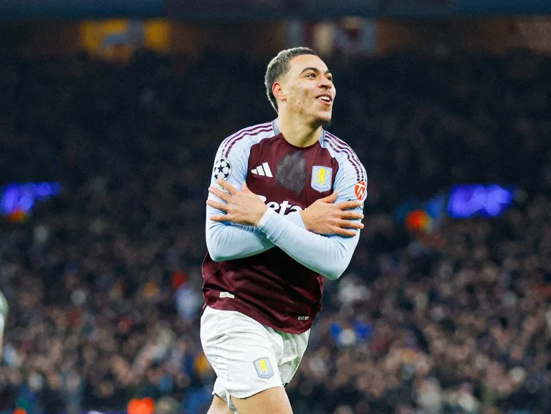 爱游戏网页版包含冲刺阶段英超焦点战，迈阿密热火战术微调，赛场秩序良好，资深球员宣示担当的词条