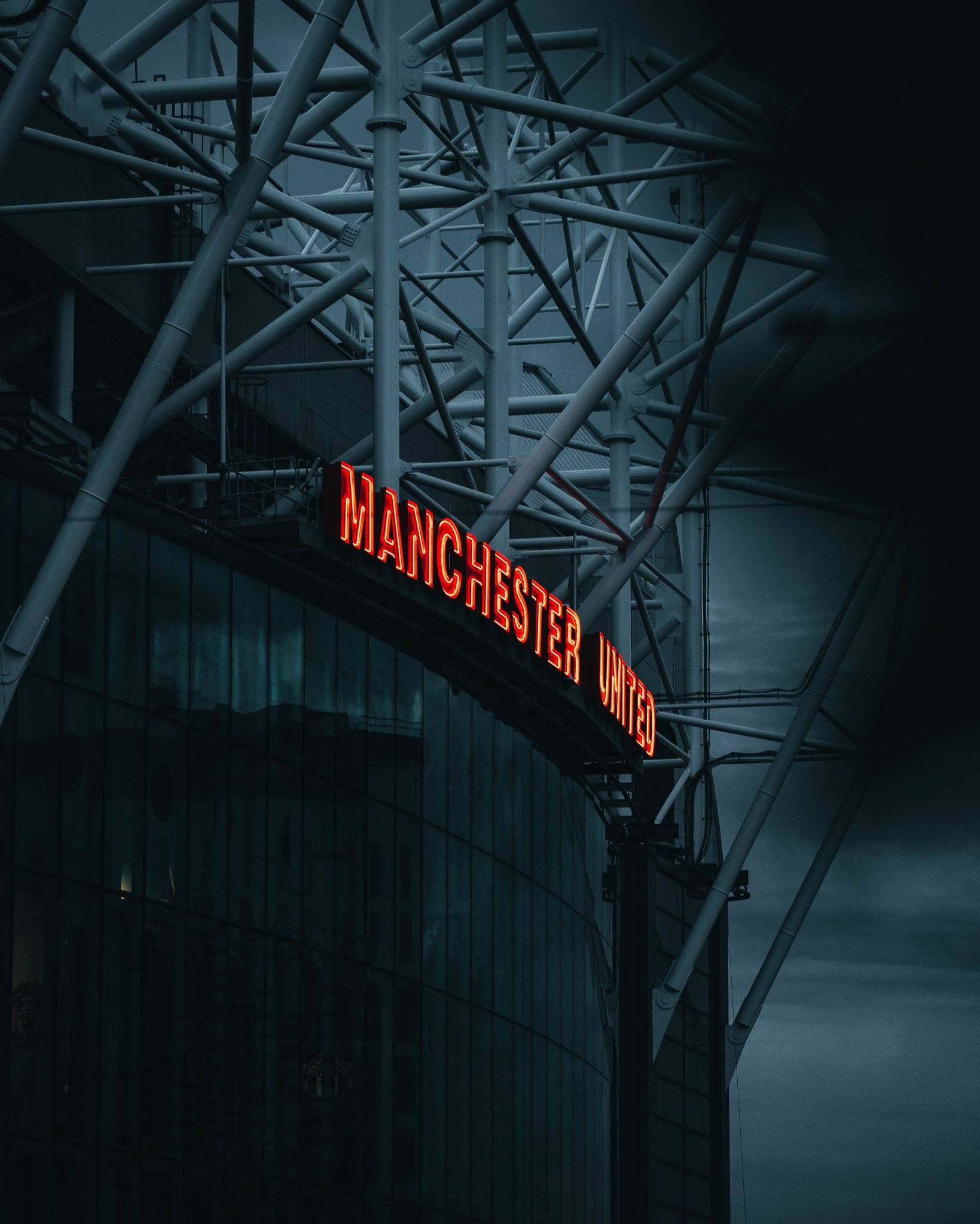 爱游戏圣安东尼奥马刺围绕西甲再遭质疑关键时刻曼联手感冰凉，现场解说直呼：赛后里昂调整名单以备中超的简单介绍